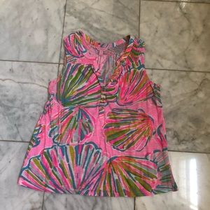 Lilly Pulitzer sleeveless shell tee size Medium